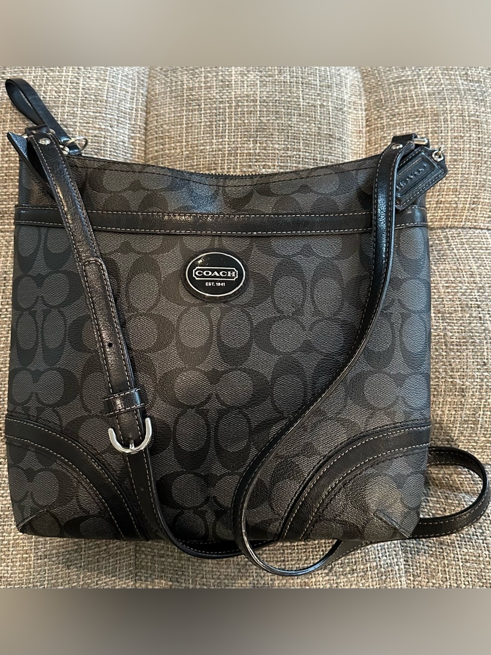 Coach Black/Black Smoke Signature Jacquard File Crossbody Bag Leather Strap EUC